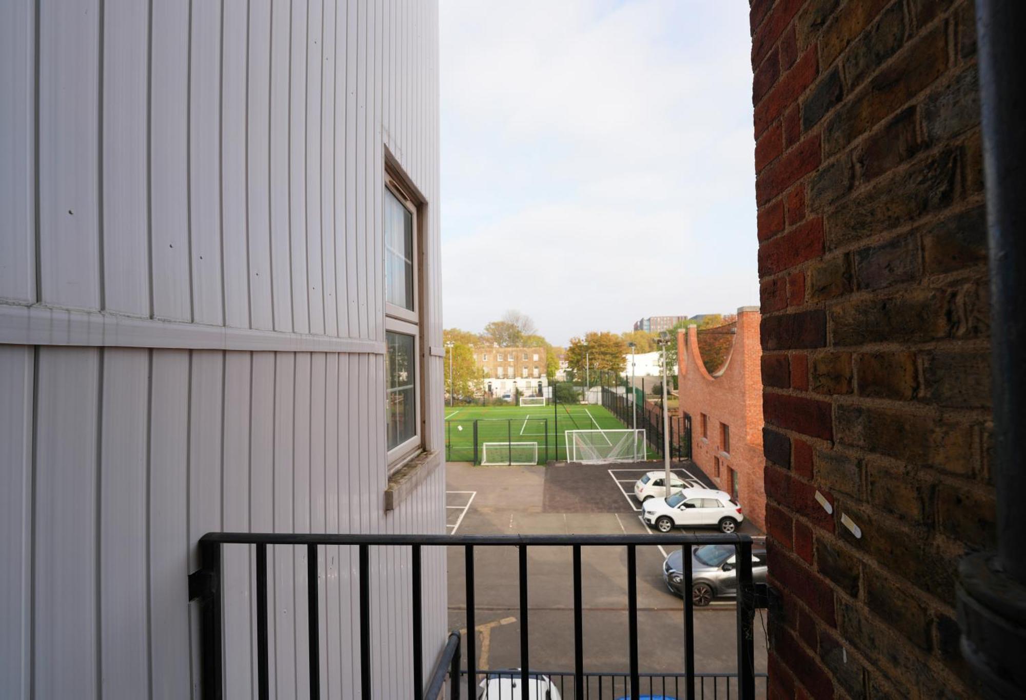 Appartamento The Chic Townhouse In Kings Cross!!! 3 Floors Londra Esterno foto