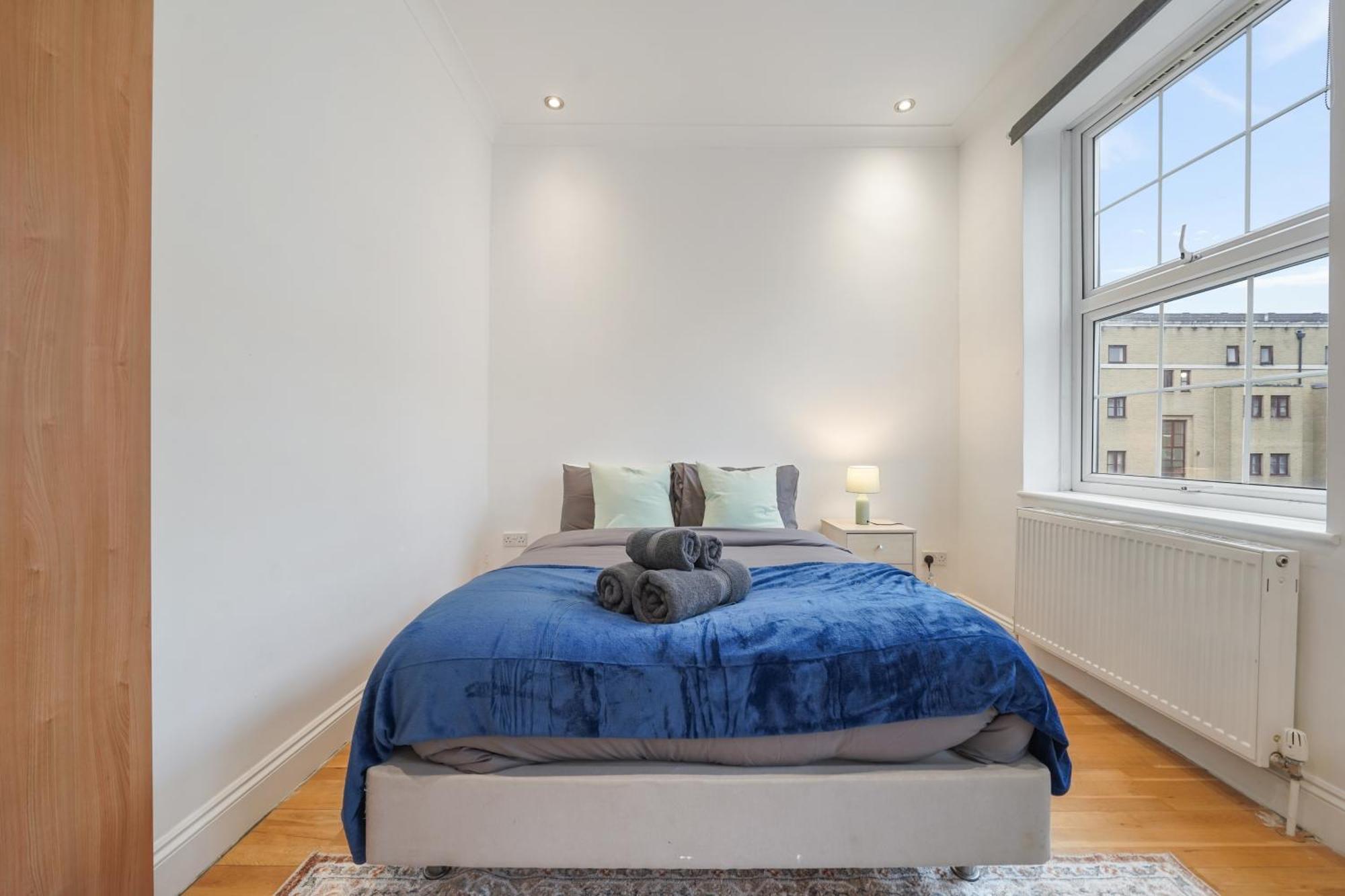 Appartamento The Chic Townhouse In Kings Cross!!! 3 Floors Londra Esterno foto
